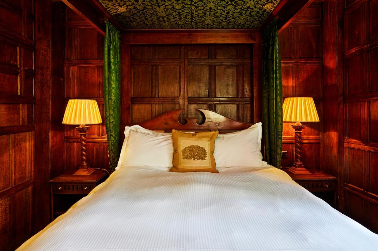 Ockenden Manor Hotel & Spa Cuckfield Exteriör bild