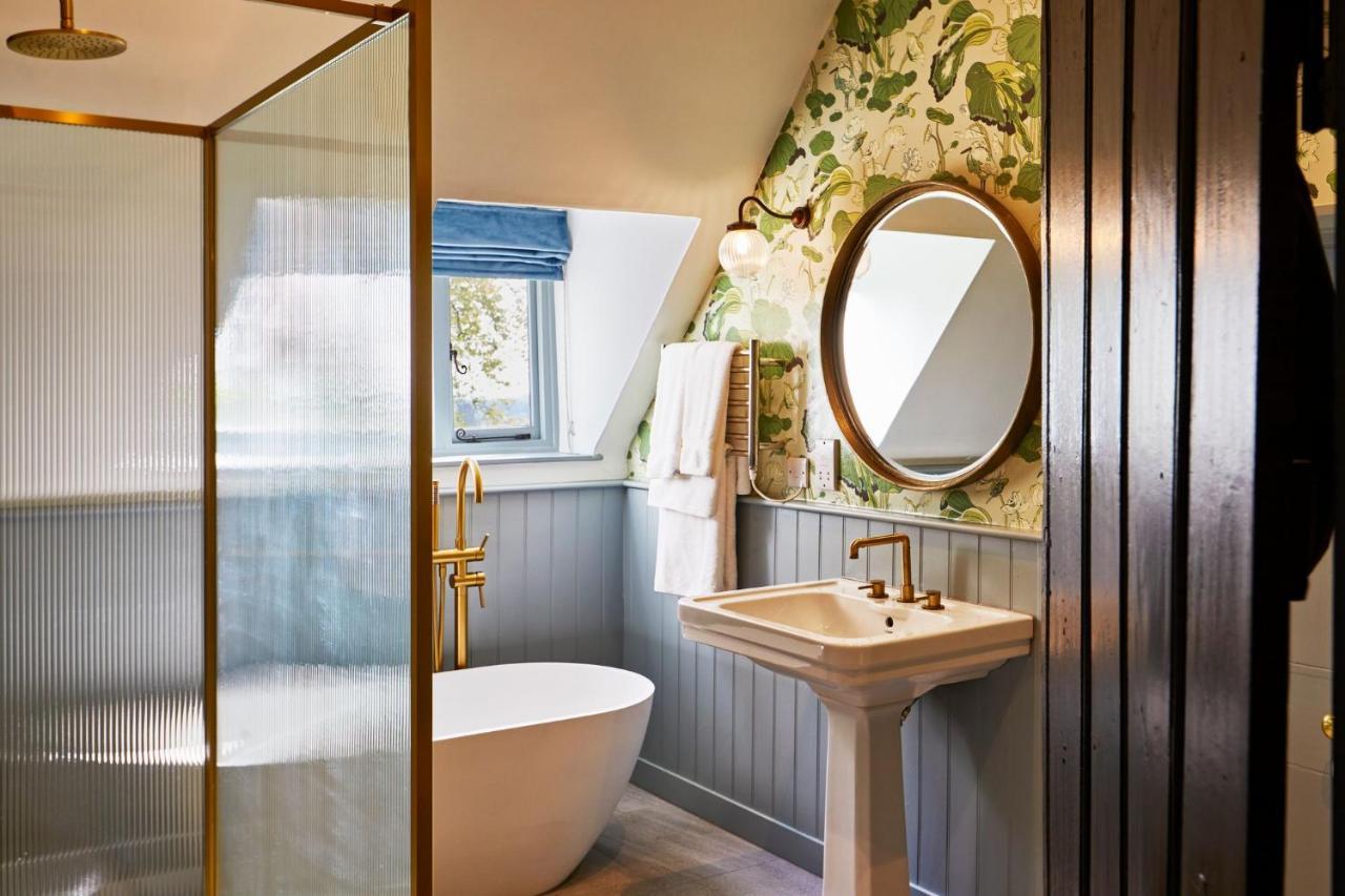 Ockenden Manor Hotel & Spa Cuckfield Exteriör bild
