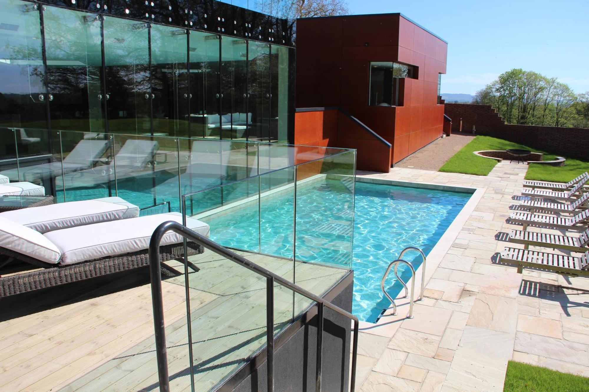 Ockenden Manor Hotel & Spa Cuckfield Exteriör bild